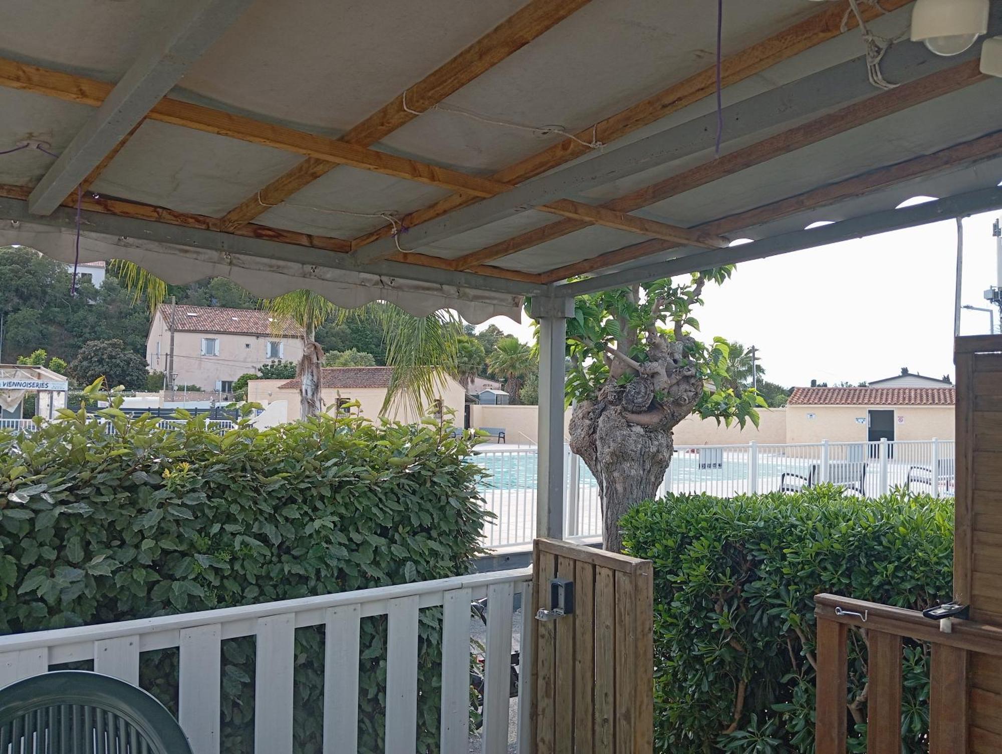 Vacances Familiales Dans Camping Avec Piscine Фрежус Номер фото